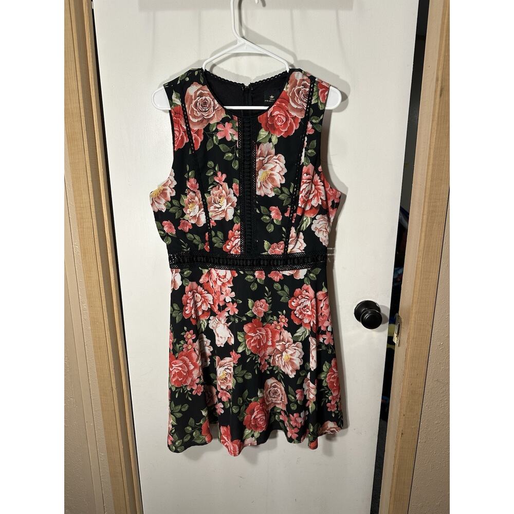 Disney Princess Sleeveless Dress Jrs SZ L Fit & Flare Pink Black Floral Lined